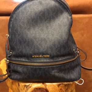 MK  medium Back pack.